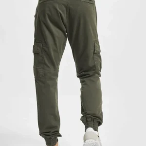 2Y Premium Herren Cargohose Sinan In Khaki 6