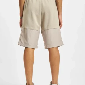 Adidas Originals Herren Shorts Q2 In Braun 6