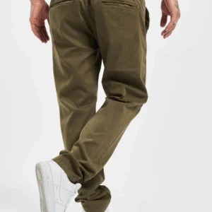 DEF Herren Chino Karl In Olive 6