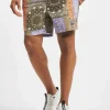 Karl Kani Herren Shorts Small Signature Paisley Resort In Bunt 8