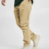 Lyle & Scott Herren Chino Straight Fit In Beige 8