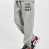 Nike Herren Jogginghose NSW In Grau 8