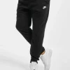 Nike Herren Jogginghose Club In Schwarz 8