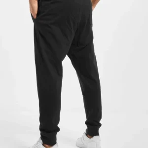 Nike Herren Jogginghose Club In Schwarz 6