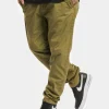 URBAN CLASSICS Herren Chino Straight Leg In Olive 10