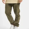 URBAN CLASSICS Herren Jogginghose Corduroy In Olive 10