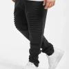 URBAN CLASSICS Herren Jogginghose Pleat In Schwarz 10